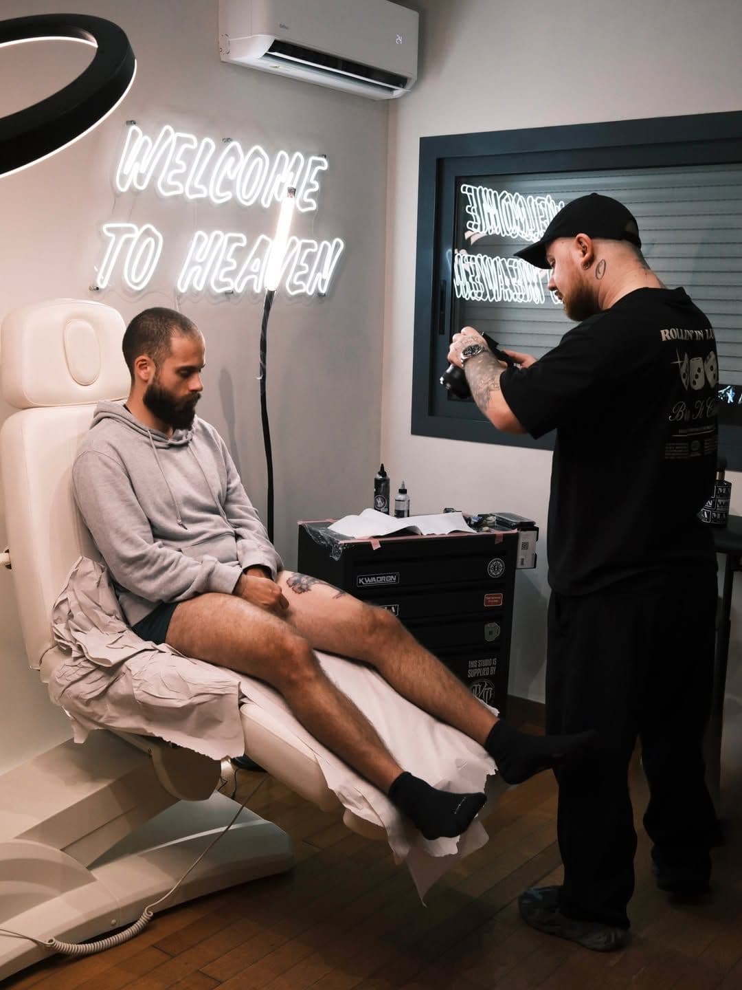 From Paper to Skin - Behind the Scenes 6