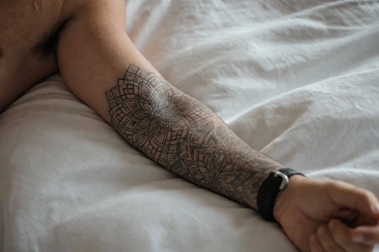 Geometric Tattoo Healed: What to Expect Week by Week — Tattoo Care, Sasha Tattooist Lisbon