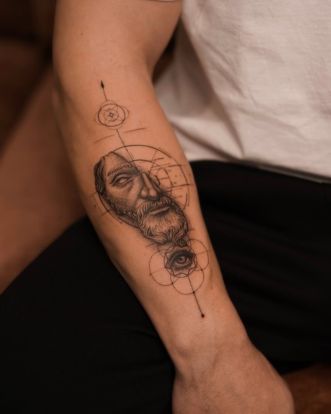 Marcus Aurelius in Sacred Geometry