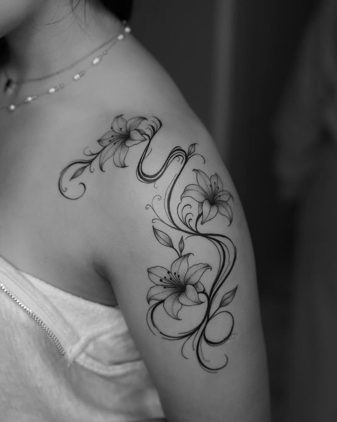 Lily Wrap - Shoulder to Arm Floral Flow 3