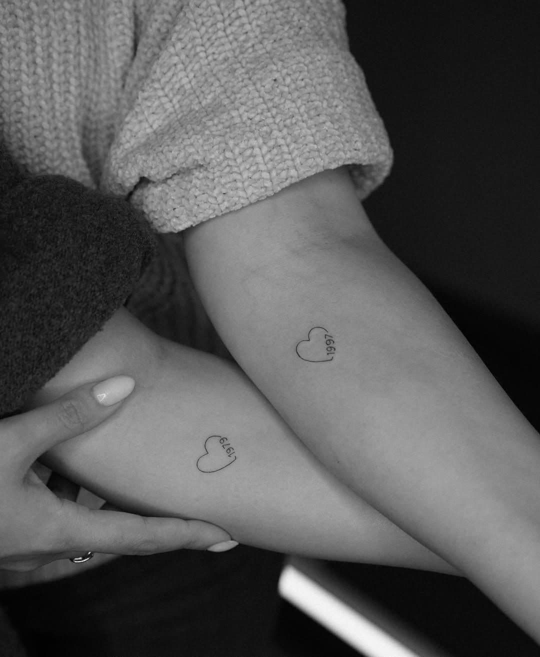 Matching Hearts for Mother and Daughter 1