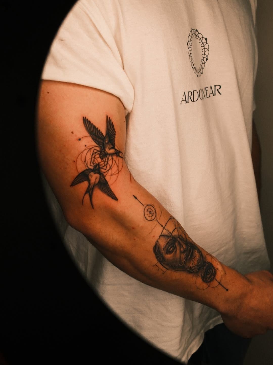 Two Worlds, One Sleeve - Birds, Geometry and Realism in Progress 14